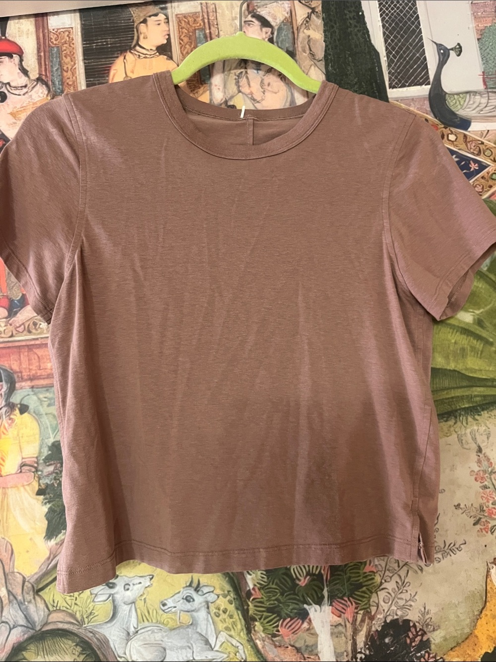 Lululemon t-shirt